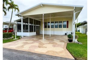 22 Amethyst Ave 22a, Naples