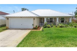 3303 32nd Street, Lehigh Acres, FL 33976 - MLS#225078995