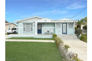 1273 5th Avenue, Naples, FL 34102 - MLS#225079009