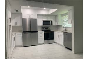 310 Carnaby Court, Naples, FL 34112 - MLS#225079026