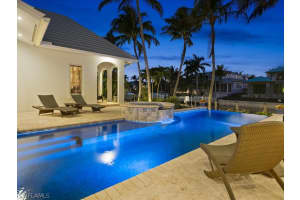 1750 4th Street, Naples, FL 34102 - MLS#225079057