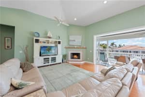 436 Driftwood Court, Marco Island, FL 34145 - MLS#225079092