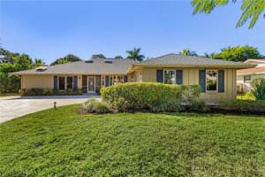 2377 Kings Lake Boulevard, Naples, FL 34112 - MLS#225079093