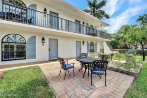 655 8th Avenue, Naples, FL 34102 - MLS#225079095