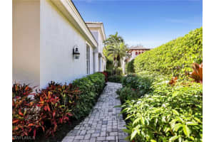 5073 Kensington High Street, Naples, FL 34105 - MLS#225079113