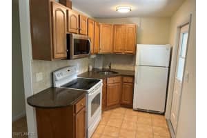 724 109th Ave N, Naples