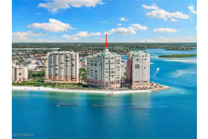 960 Cape Marco Drive, Marco Island, FL 34145 - MLS#225079134