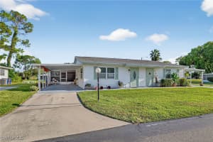 5 Pinewood Boulevard, Lehigh Acres, FL 33936 - MLS#225079158