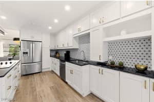 772 Reef Point Circle, Naples, FL 34108 - MLS#225079173