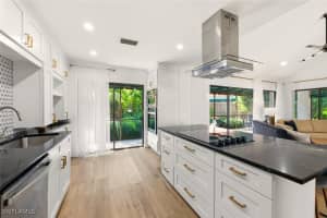 772 Reef Point Circle, Naples, FL 34108 - MLS#225079173