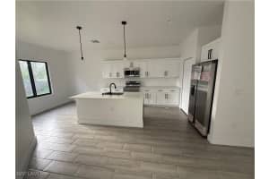 835 Burbank Avenue, Lehigh Acres, FL 33974 - MLS#225079184