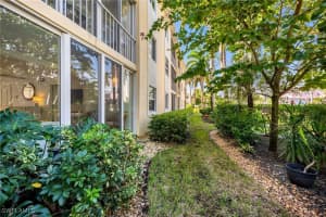 900 8th Avenue, Naples, FL 34102 - MLS#225079247