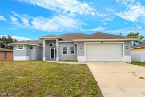 1043 Albert Avenue, Lee, FL 33971 - MLS#225079249