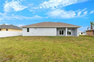 1043 Albert Avenue, Lee, FL 33971 - MLS#225079249