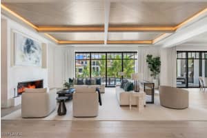 2231 Forrest Lane, Naples, FL 34102 - MLS#225079297