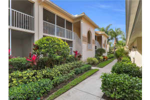 3850 Sawgrass Way, Naples, FL 34112 - MLS#225079387