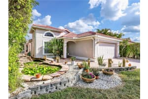 164 Sabal Lake Drive, Naples, FL 34104 - MLS#225079390