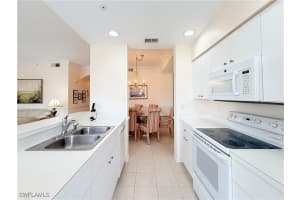 8555 Naples Heritage Drive, Naples, FL 34112 - MLS#225079404