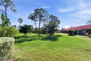 2060 Pine Isle Lane, Naples, FL 34112 - MLS#225079436