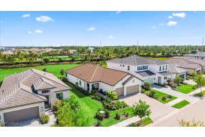 4012 Pegasus Way, Naples