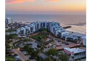 2386 Gulf Shore Boulevard, Naples, FL 34103 - MLS#225079441