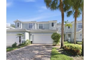 14978 Summit Place Cir, Naples