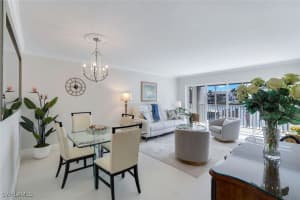 300 Park Shore Drive, Naples, FL 34103 - MLS#225079467