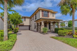 1233 Kendari Ter, Naples