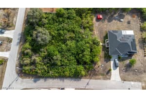 102 Sally Avenue, Lehigh Acres, FL 33971 - MLS#225079520