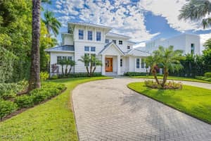 730 9th Avenue, Naples, FL 34102 - MLS#225079530