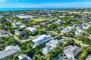 730 9th Avenue, Naples, FL 34102 - MLS#225079530