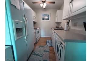 4613 Bayshore Drive, Naples, FL 34112 - MLS#225079535