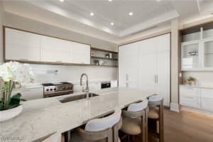 201 8th Street, Naples, FL 34102 - MLS#225079540