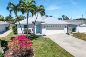 41 5th St, Bonita Springs 41 5th St, Bonita Springs