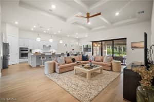 9774 Everglades Dr, Naples