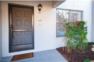 1208 Commonwealth Circle, Naples, FL 34116 - MLS#225079677