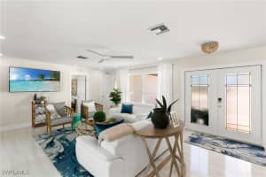 321 Columbus Way, Marco Island, FL 34145 - MLS#225079686