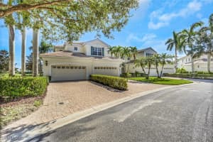 28613 San Lucas Lane, Bonita Springs, FL 34135 - MLS#225079691