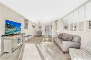 260 Seaview Court, Marco Island, FL 34145 - MLS#225079697