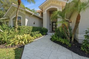 2026 Merlin Court, Naples, FL 34105 - MLS#225079703