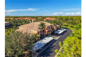 9601 SPANISH MOSS Way, Bonita Springs, FL 34135 - MLS#225079709