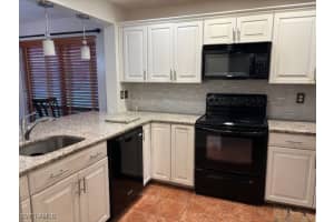 1220 Commonwealth Circle, Naples, FL 34116 - MLS#225079760