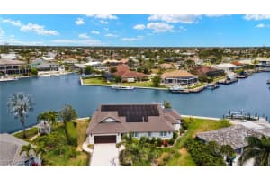1236 Lamplighter Ct, Marco Island