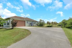 748 41st Avenue, Naples, FL 34120 - MLS#225079791