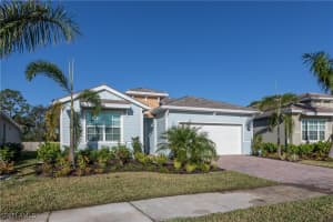 267 Tamarindo Ln, Naples