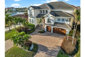 405 Trade Winds Avenue, Naples, FL 34108 - MLS#225079803