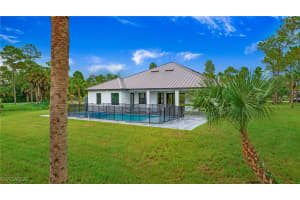 3660 4th Avenue, Naples, FL 34120 - MLS#225079820