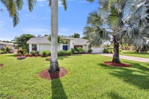 28200 Winthrop Circle, Bonita Springs, FL 34134 - MLS#225079825