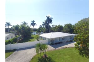 22 Constitution Drive, Naples, FL 34112 - MLS#225079837