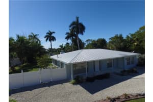 22 Constitution Drive, Naples, FL 34112 - MLS#225079837